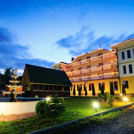Hotel Continent ポリアナ エクステリア 写真